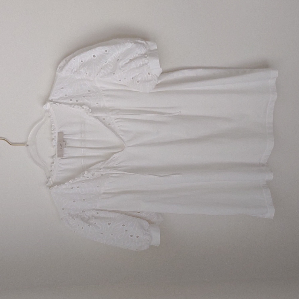 Loft Eyelet Tie Neck Puff Sleeve Mixed Media Top